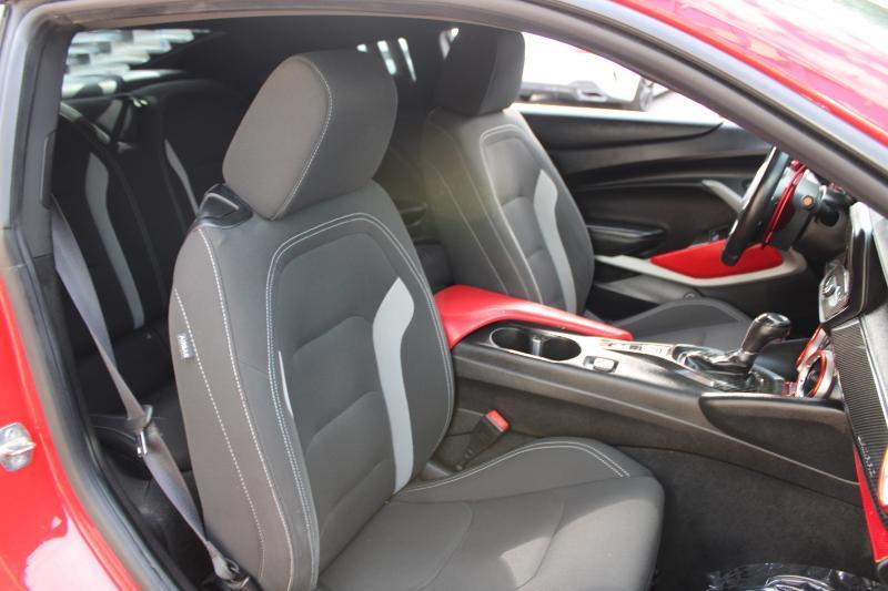 Chevrolet Camaro 2dr Cpe 1LS 2021