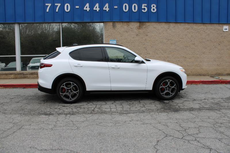 Alfa Romeo Stelvio Sprint RWD 2022