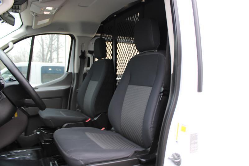Ford Transit Cargo Van T-250 130" Low Rf 9070 GVWR RWD 2024