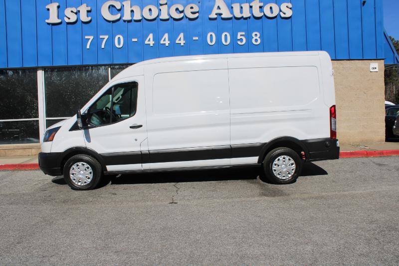 Ford Transit Van T-250 148" Med Rf 9000 GVWR Sliding RH Dr 2019
