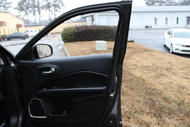 Jeep Compass Altitude FWD 2018