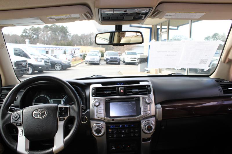 Toyota 4Runner RWD 4dr V6 Limited (Natl) 2014