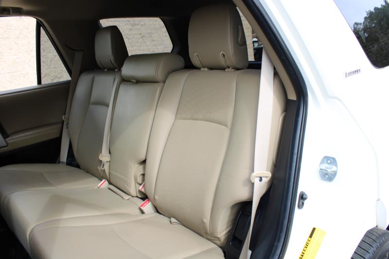 Toyota 4Runner RWD 4dr V6 Limited (Natl) 2014