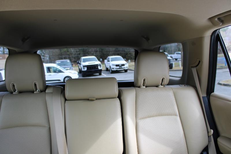 Toyota 4Runner RWD 4dr V6 Limited (Natl) 2014