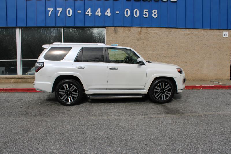 Toyota 4Runner RWD 4dr V6 Limited (Natl) 2014