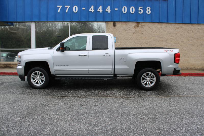 Chevrolet Silverado 1500 4WD Double Cab 143.5" LT w/1LT 2017