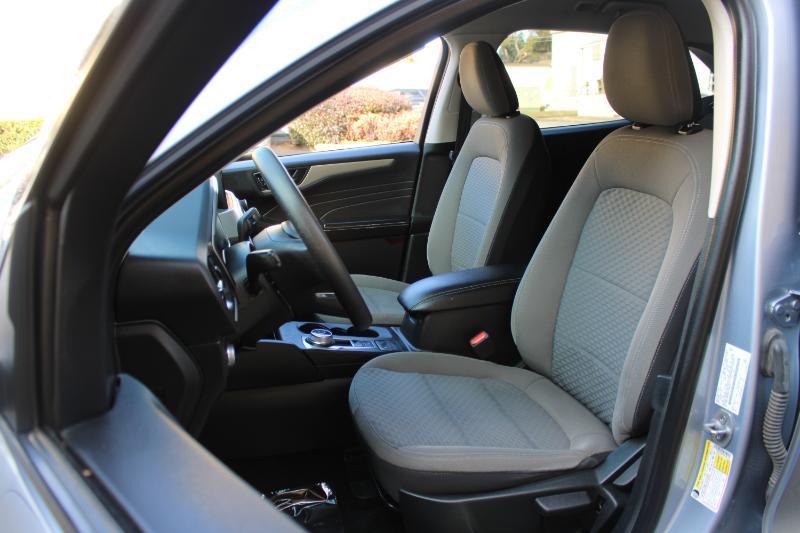 Ford Escape SE Plug-In Hybrid FWD 2022