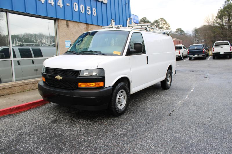 Chevrolet Express Cargo Van RWD 2500 135" 2020