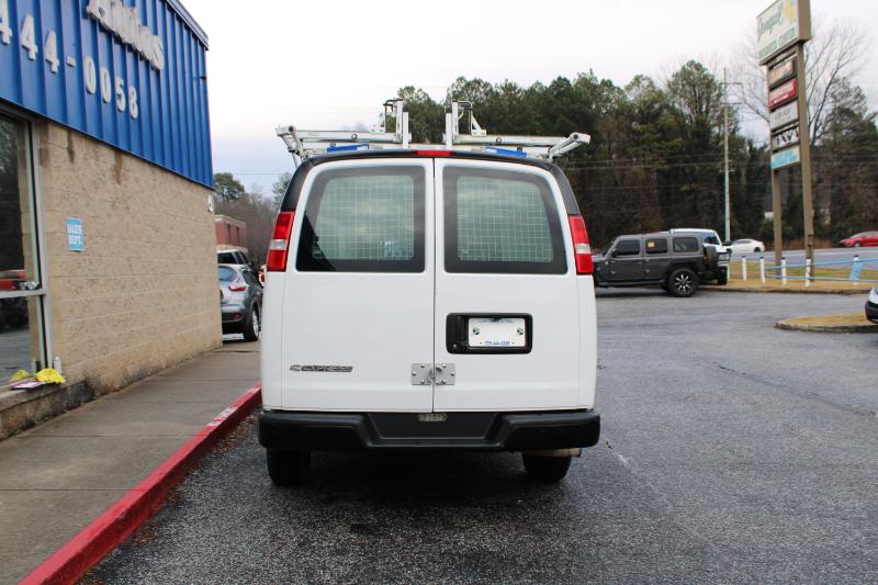 Chevrolet Express Cargo Van RWD 2500 135" 2020