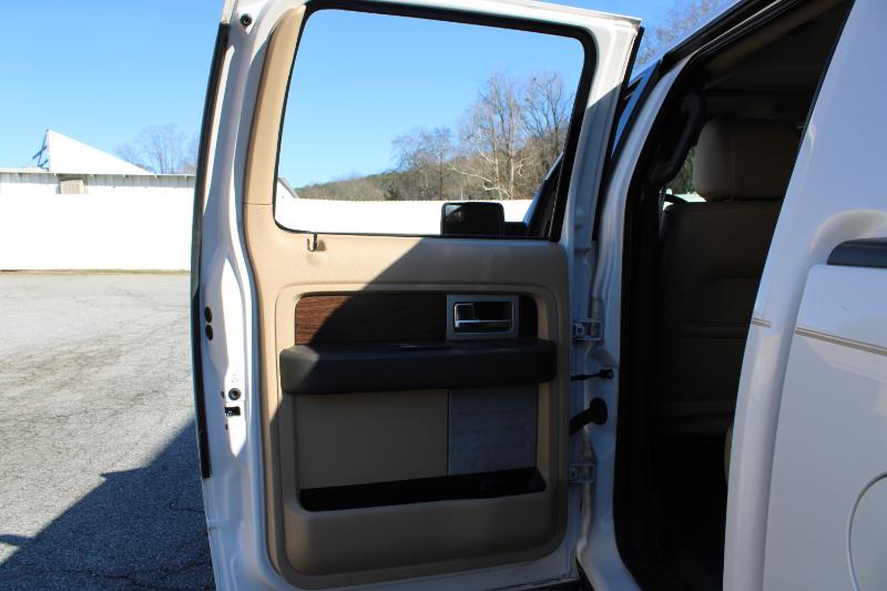 Ford F-150 4WD SuperCrew 145" Lariat 2014