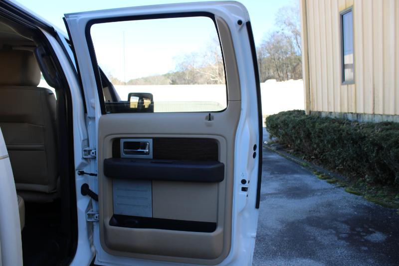 Ford F-150 4WD SuperCrew 145" Lariat 2014