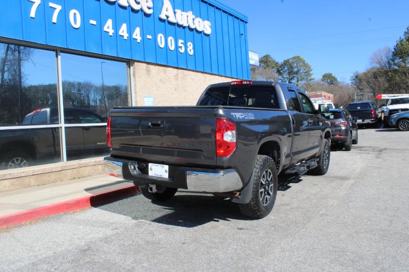Toyota Tundra 4WD Truck Double Cab 5.7L V8 6-Spd AT SR5 (Natl) 2016