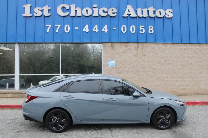 Hyundai Elantra SEL IVT *Ltd Avail* 2021