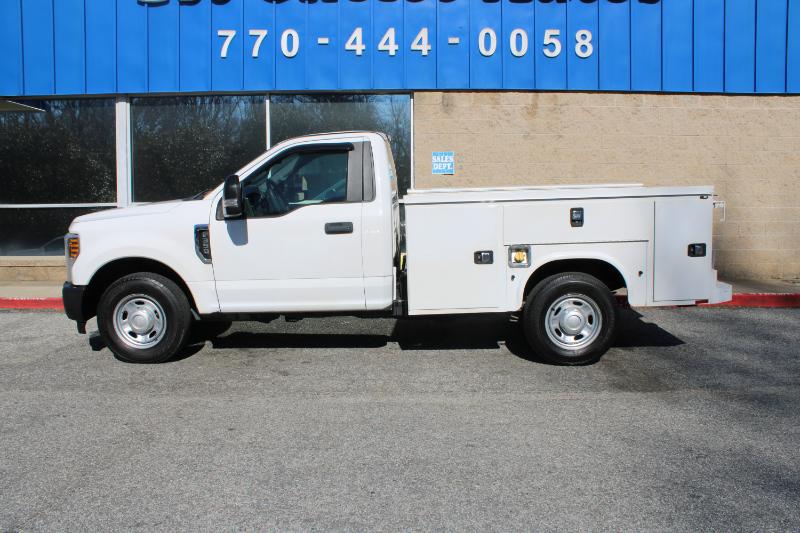 Ford Super Duty F-350 SRW XL 2WD Reg Cab 8' Box 2019