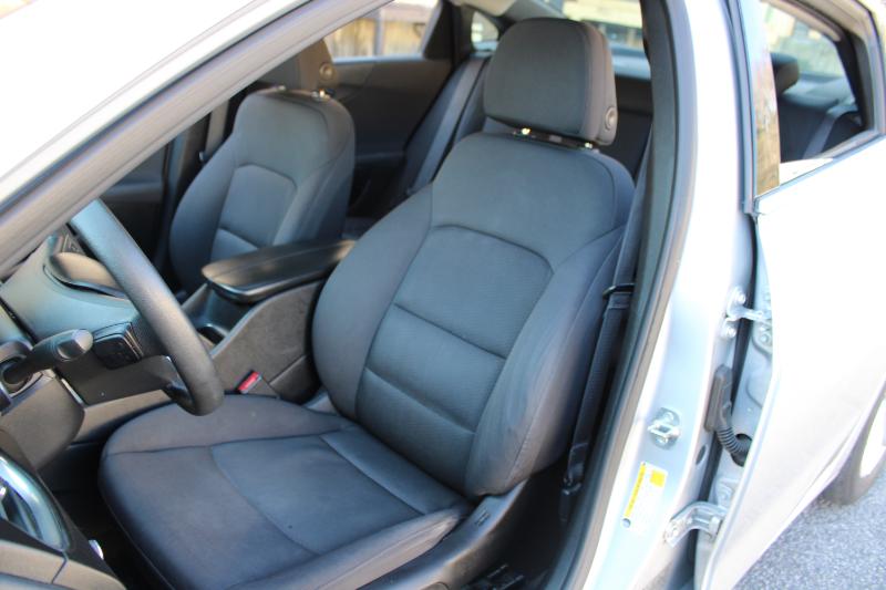 Chevrolet Malibu 4dr Sdn LT 2020