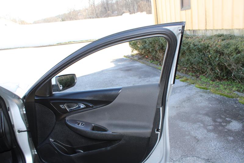 Chevrolet Malibu 4dr Sdn LT 2020