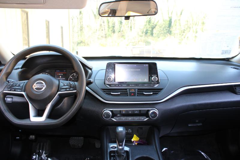 Nissan Altima 2.5 S Sedan 2021