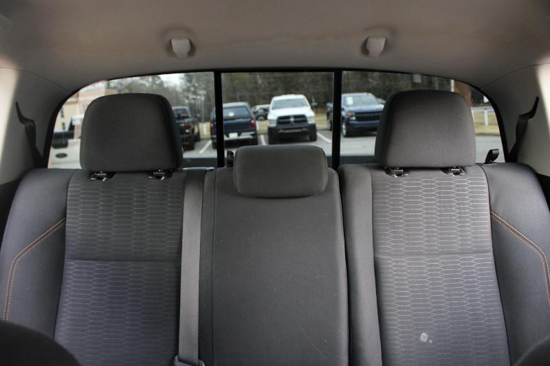 Toyota Tacoma SR5 Double Cab 5' Bed V6 4x2 AT (Natl) 2018