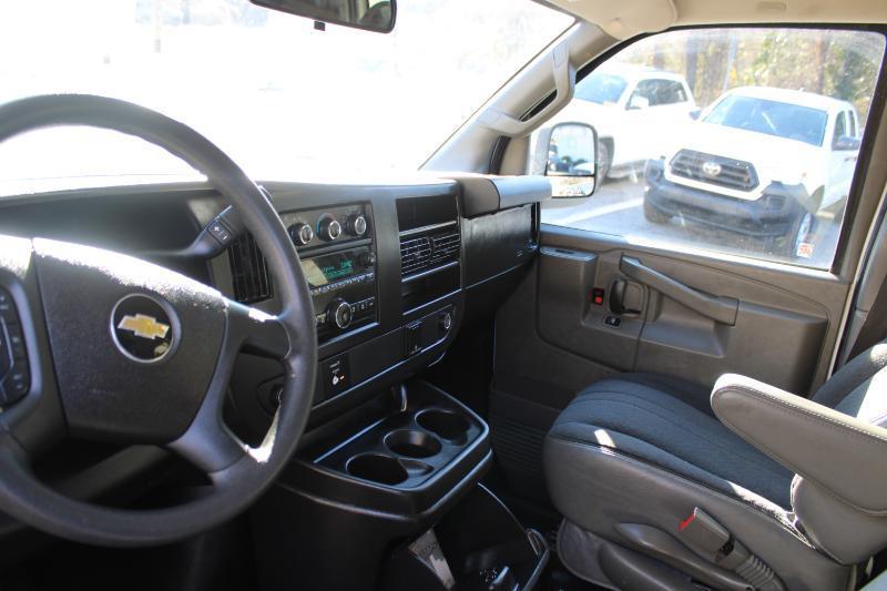 Chevrolet Express Cargo Van RWD 2500 135" 2019