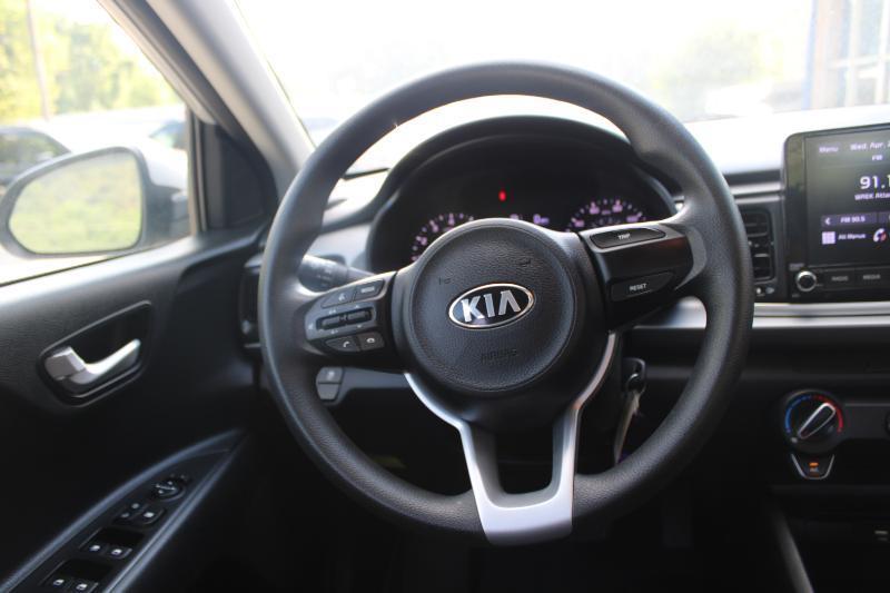 Kia Rio LX IVT 2021