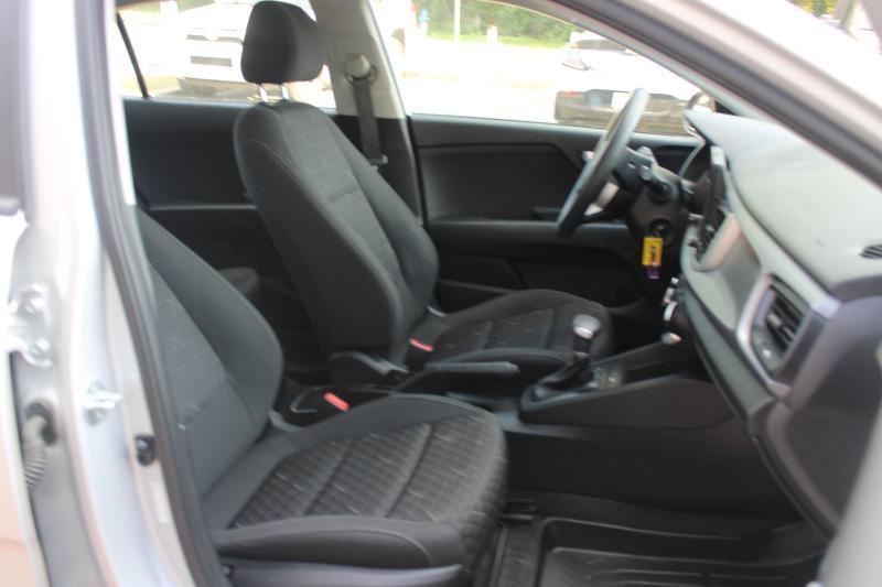 Kia Rio LX IVT 2021