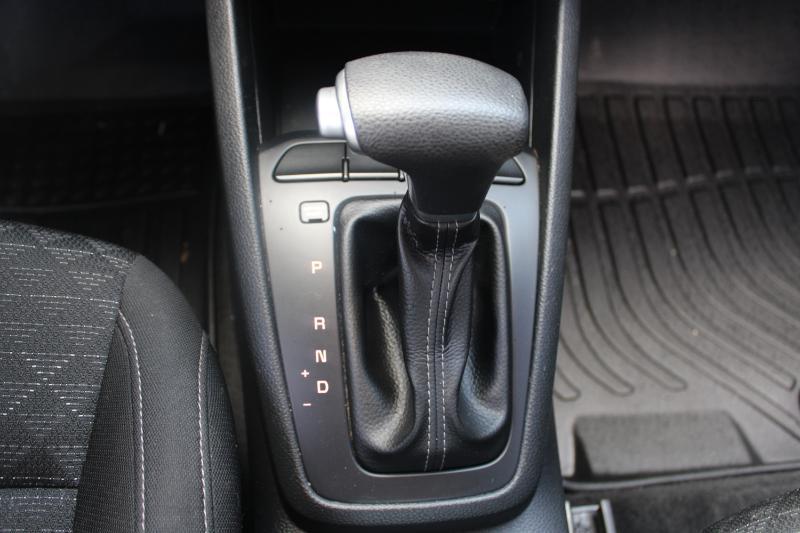 Kia Rio LX IVT 2021