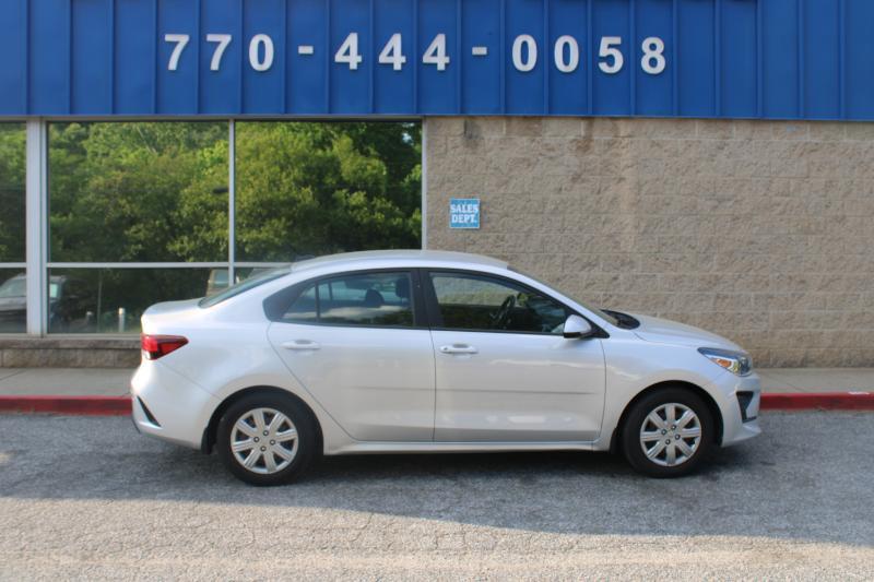 Kia Rio LX IVT 2021