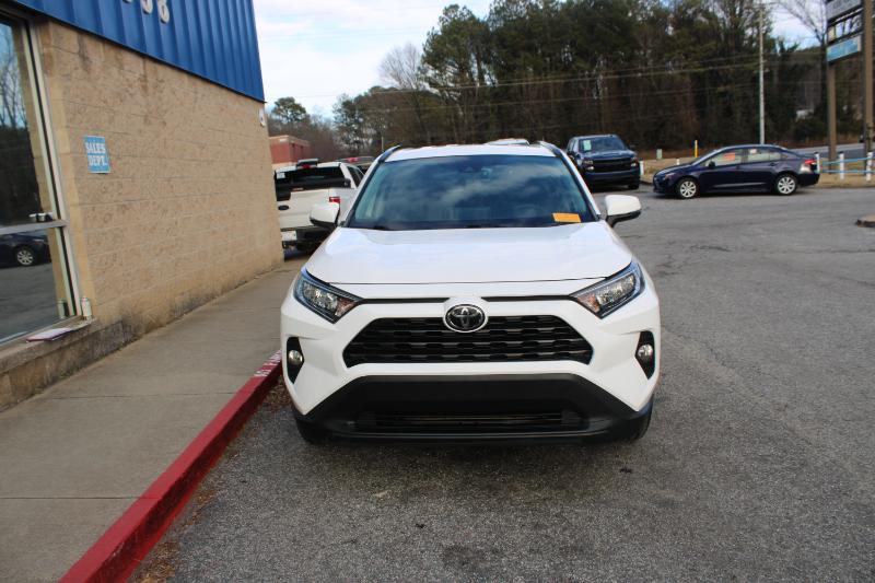 Toyota RAV4 XLE AWD (Natl) 2021