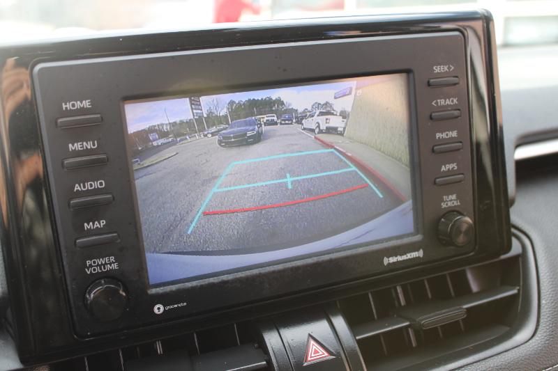 Toyota RAV4 XLE AWD (Natl) 2021