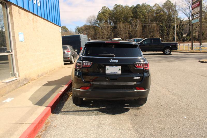 Jeep Compass Latitude FWD 2022