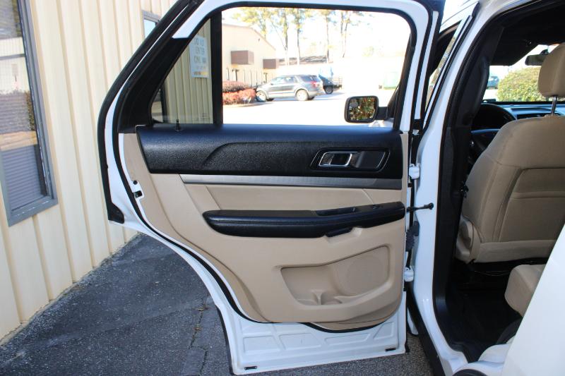 Ford Explorer Base 4WD 2017