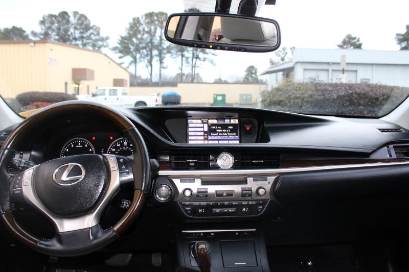 Lexus ES 350 4dr Sdn 2014