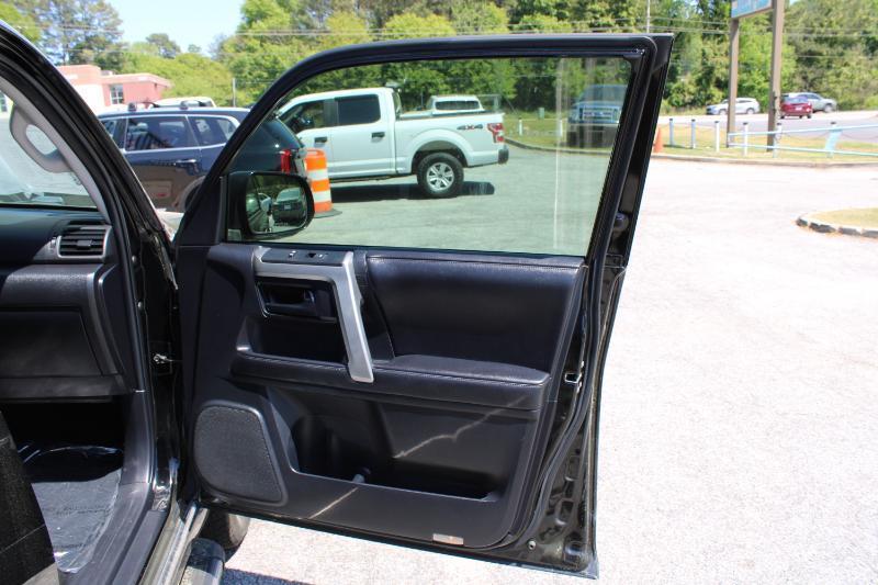 Toyota 4Runner RWD 4dr V6 Limited (Natl) 2013