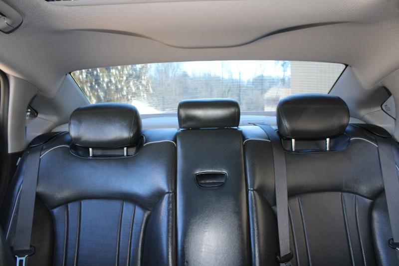 Hyundai Genesis 4dr Sdn V6 3.8L RWD 2016