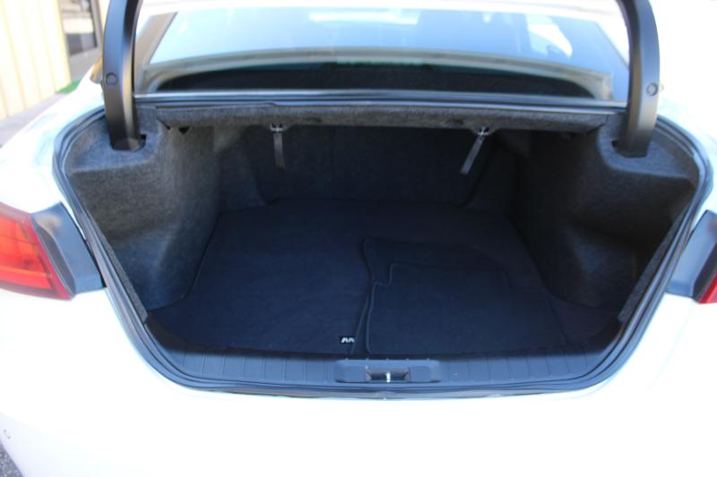 Nissan Maxima 4dr Sdn 3.5 SV 2016