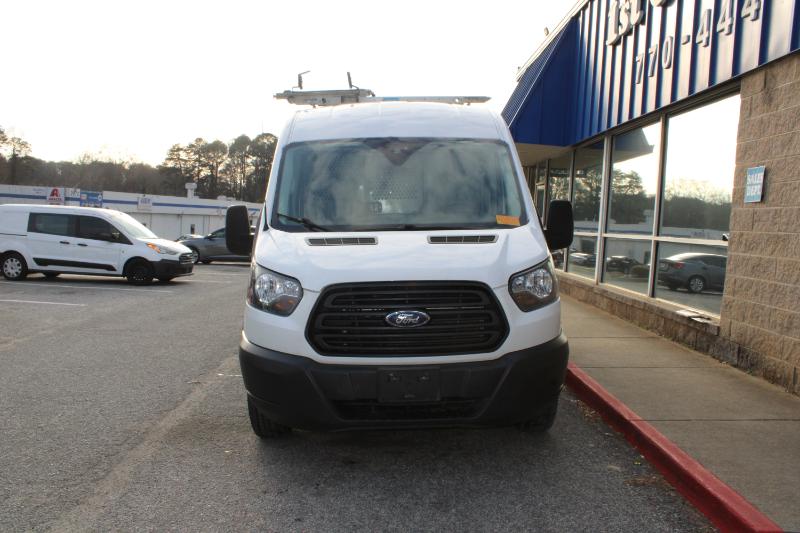 Ford Transit Van T-250 130" Med Rf 9000 GVWR Sliding RH Dr 2017