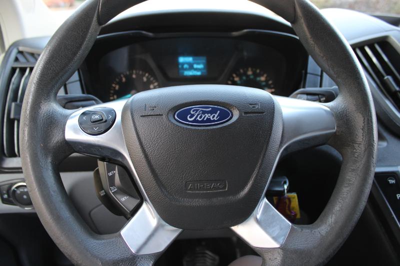 Ford Transit Van T-250 130" Med Rf 9000 GVWR Sliding RH Dr 2017