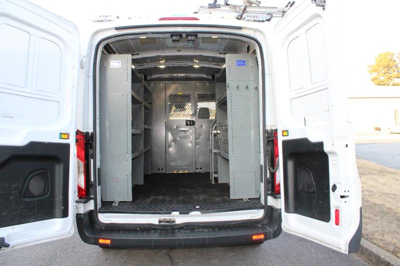 Ford Transit Van T-250 130" Med Rf 9000 GVWR Sliding RH Dr 2017