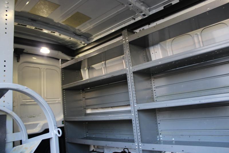 Ford Transit Van T-250 130" Med Rf 9000 GVWR Sliding RH Dr 2017