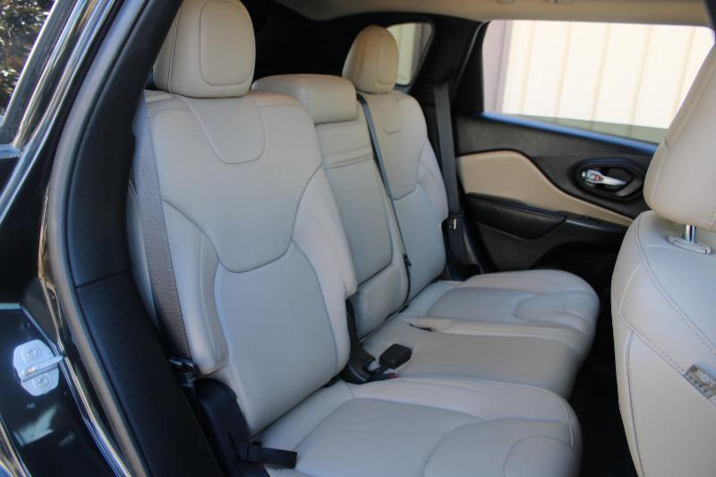 Jeep Cherokee FWD 4dr Limited 2015