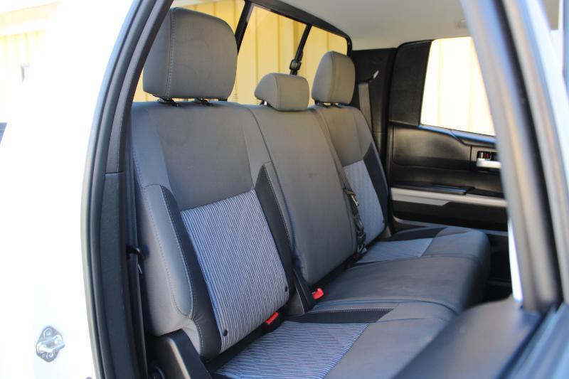 Toyota Tundra 4WD SR5 Double Cab 6.5' Bed 5.7L FFV (Natl) 2017