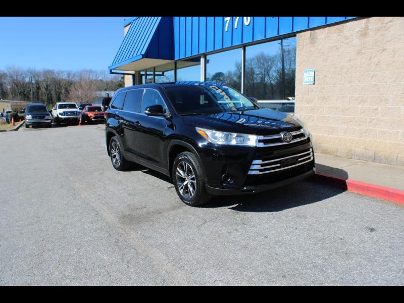 Toyota Highlander LE V6 AWD (Natl) 2019