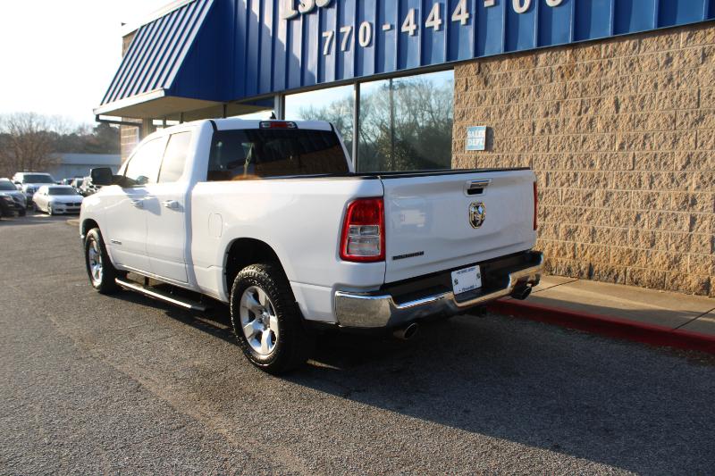RAM 1500 Big Horn 4x2 Quad Cab 6'4" Box 2020