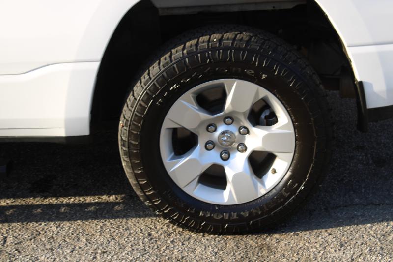 RAM 1500 Big Horn 4x2 Quad Cab 6'4" Box 2020