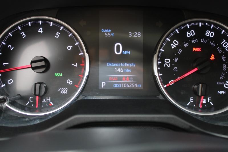 Toyota RAV4 XLE FWD (Natl) 2020