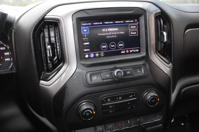 Chevrolet Silverado 1500 4WD Crew Cab 147" Custom 2021