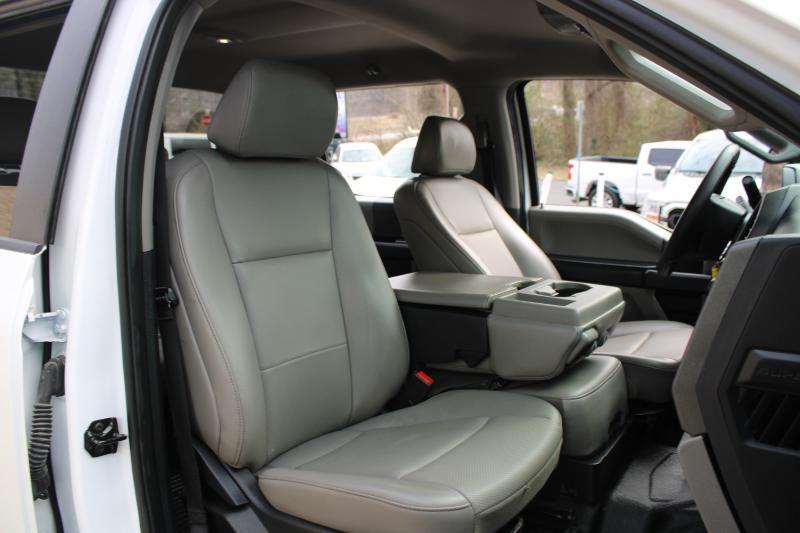 Ford Super Duty F-250 SRW XL 4WD Crew Cab 8' Box 2022