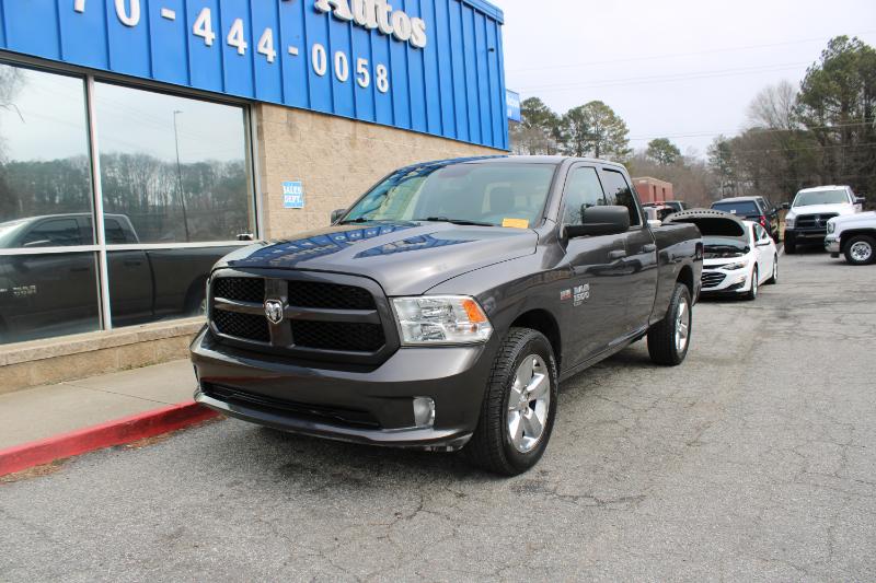 RAM 1500 Classic Express 4x2 Quad Cab 6'4" Box 2019