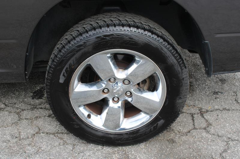 RAM 1500 Classic Express 4x2 Quad Cab 6'4" Box 2019