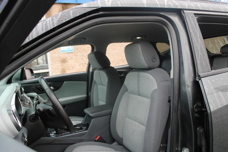 Chevrolet Blazer FWD 4dr w/2LT 2019